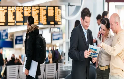 Exploring the Cost of Using a Travel Advisor vs. Booking Online Yourself