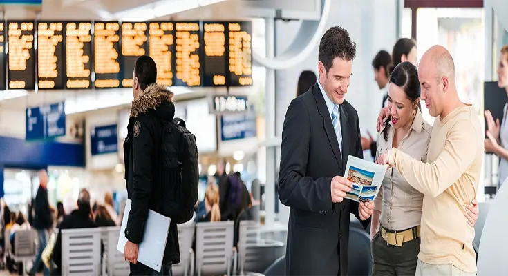Exploring the Cost of Using a Travel Advisor vs. Booking Online Yourself